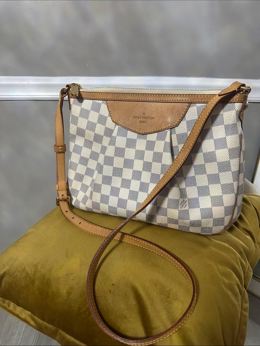 Louis Vuitton Damier Azur Siracusa Crossbody